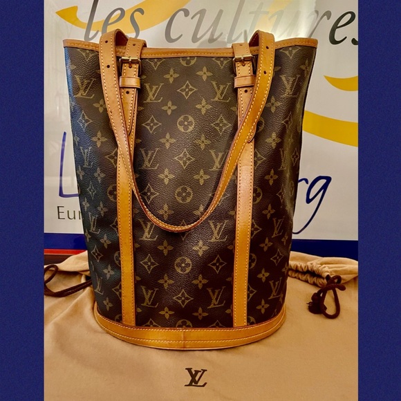 *FLASH SALE* Louis Vuitton Bucket GM Monogram Large Tote Bag - Picture 2 of 16